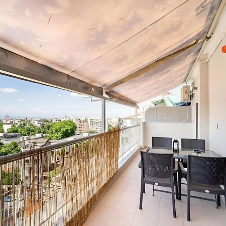 Elegant, Modern & Spacious Apartment In Thessaloniki With Balcony 外观 照片